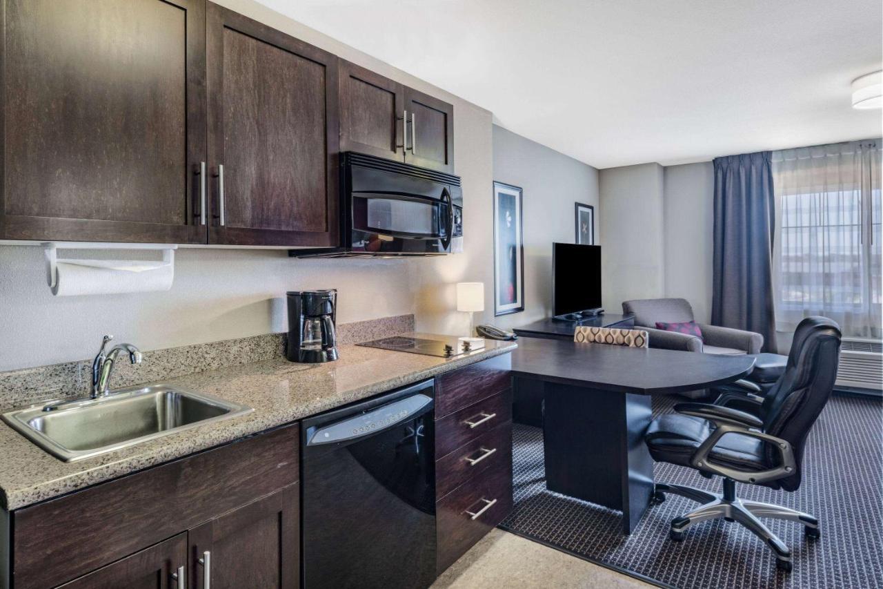 Hawthorn Suites By Wyndham Williston Ngoại thất bức ảnh