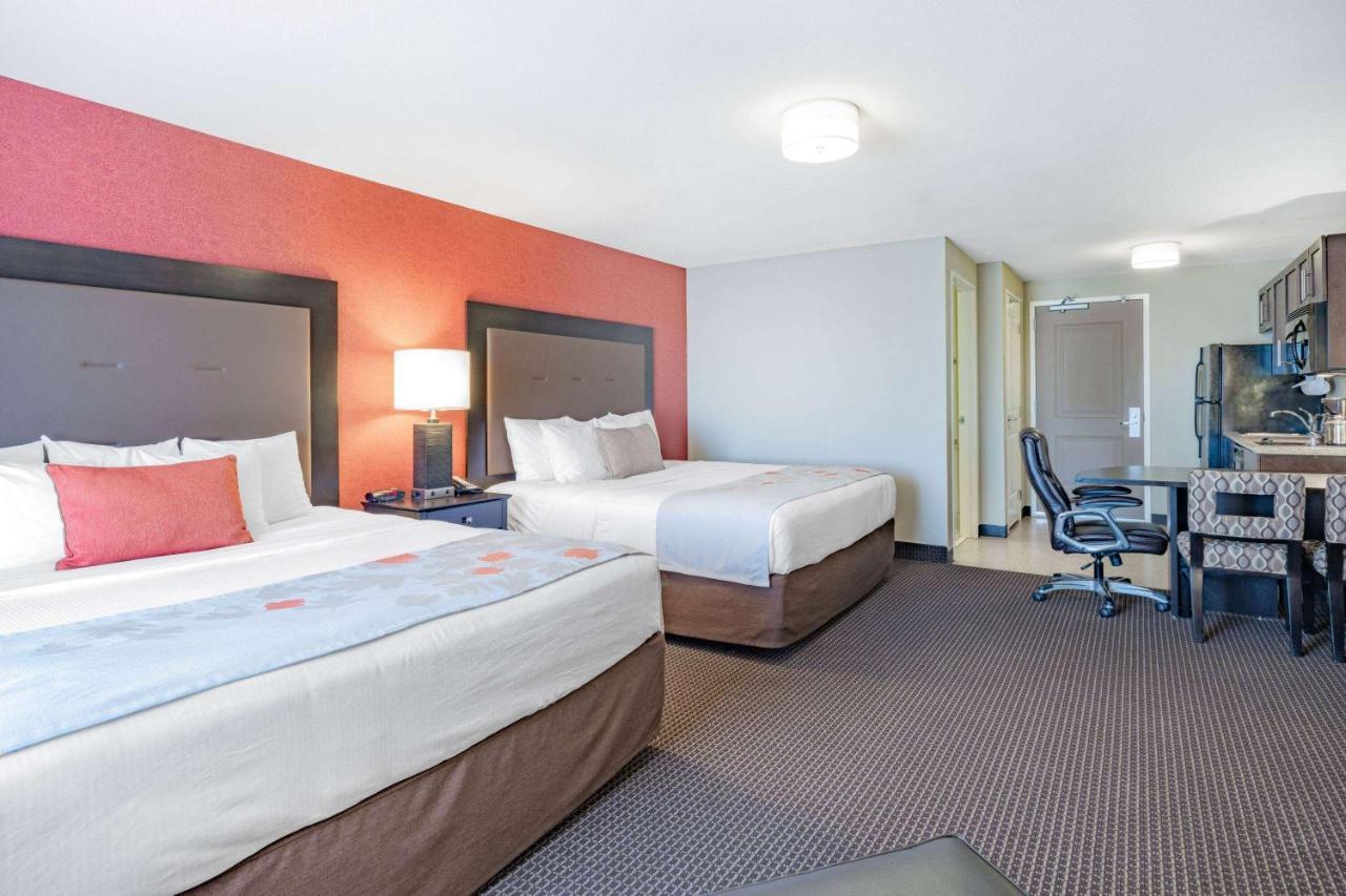 Hawthorn Suites By Wyndham Williston Ngoại thất bức ảnh