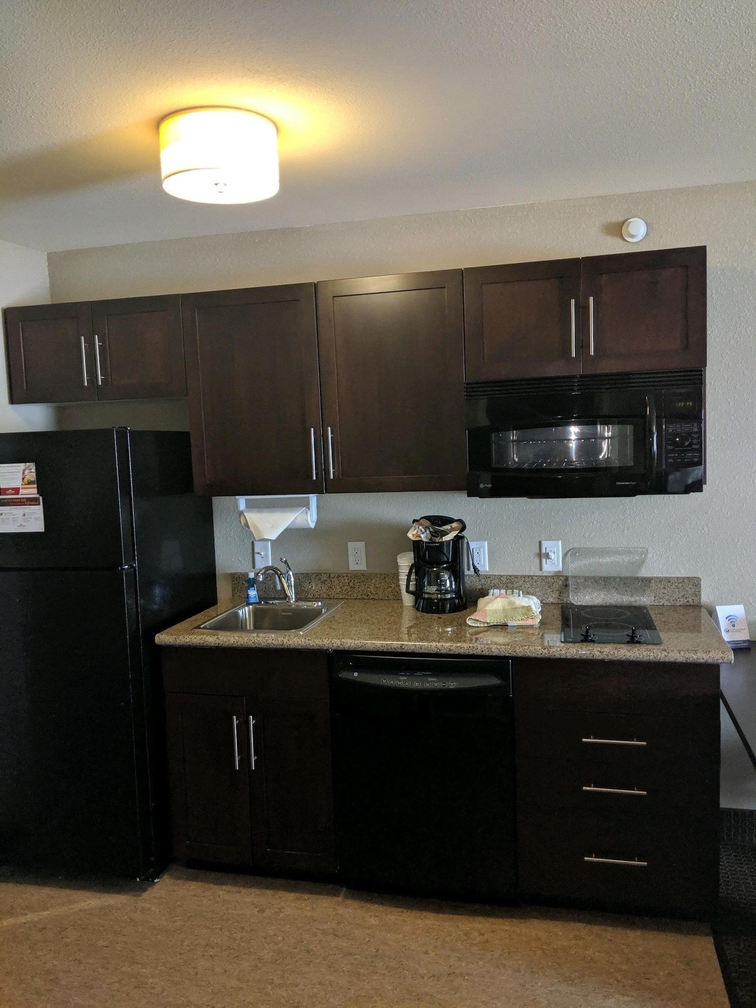 Hawthorn Suites By Wyndham Williston Ngoại thất bức ảnh